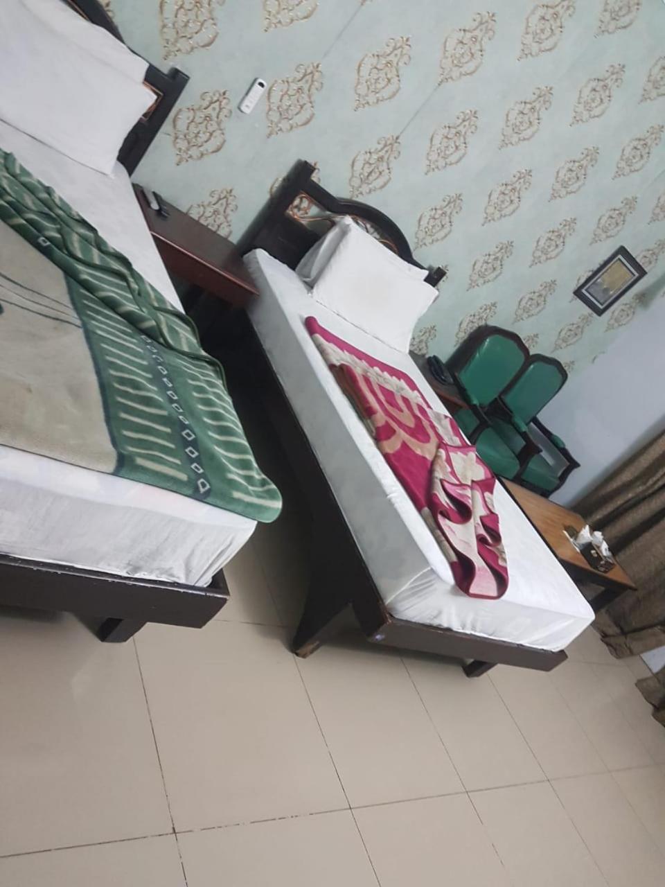 Hotel Silver Sand Multan Bagian luar foto