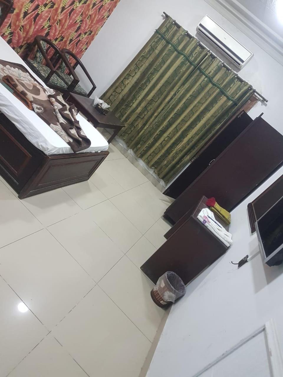 Hotel Silver Sand Multan Bagian luar foto